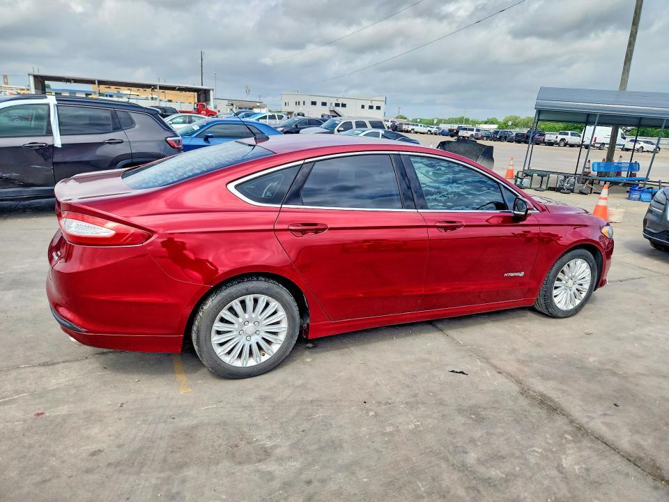 2015 Ford Fusion se Hybrid