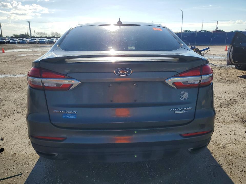 2020 Ford Fusion Titanium