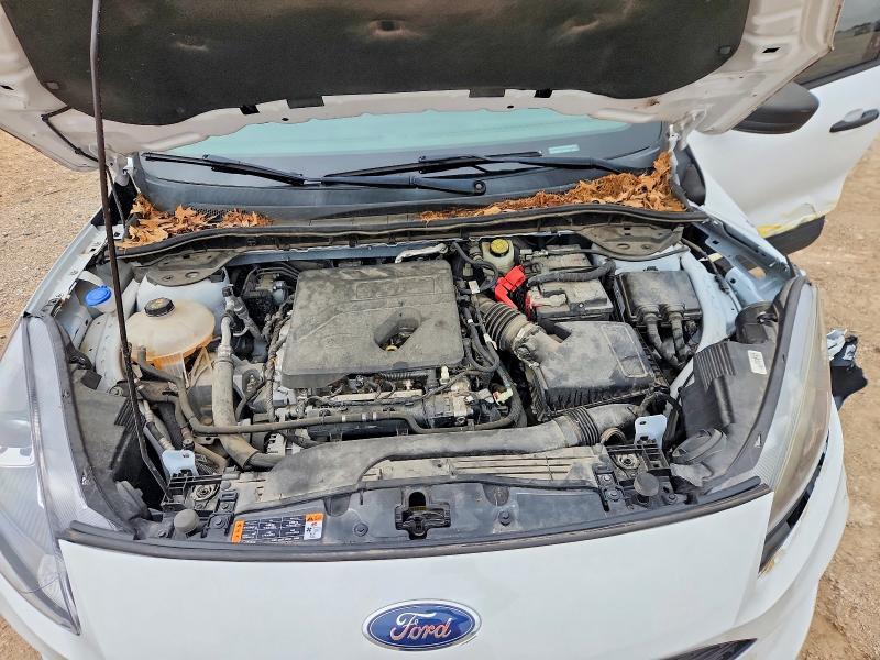 2020 Ford Escape s