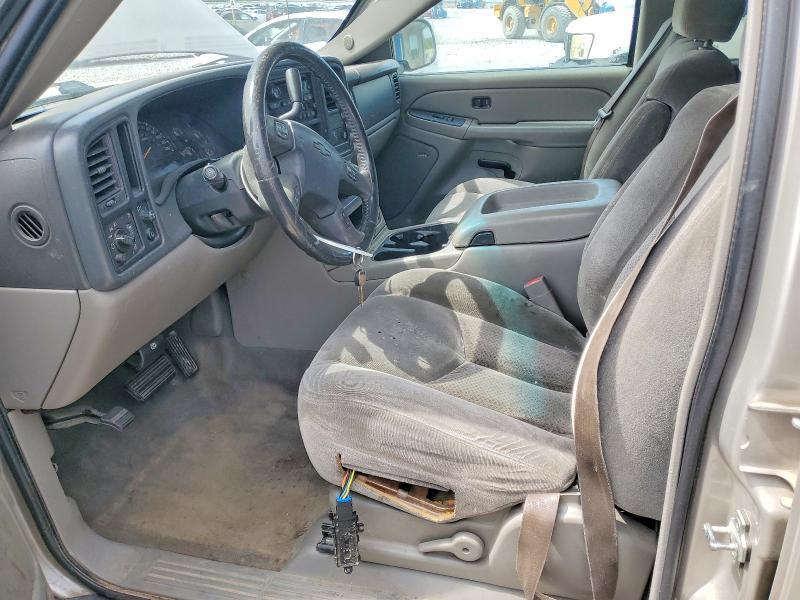 2005 Chevrolet Suburban C1500