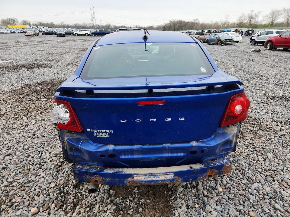 2014 Dodge Avenger se