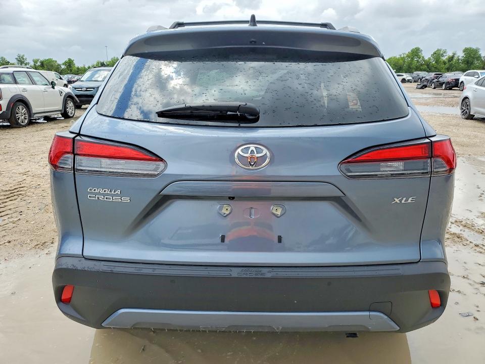 2025 Toyota Corolla Cross xle