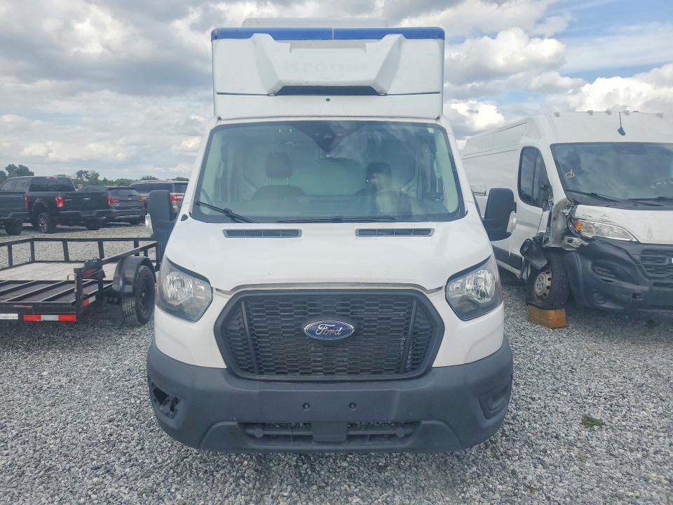 2022 Ford Transit Delivery Truck