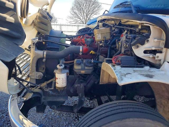 2012 Freightliner Business Class M2 BOX Truck