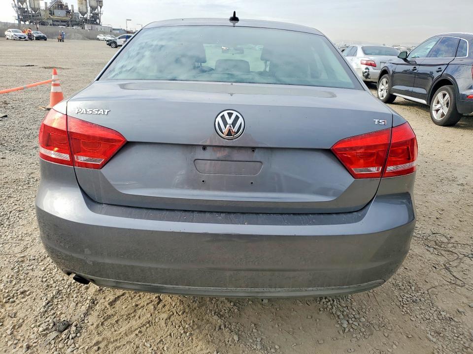 2014 Volkswagen Passat s