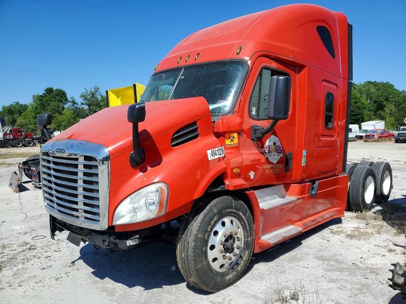 2018 Freigliner Cascadia 113