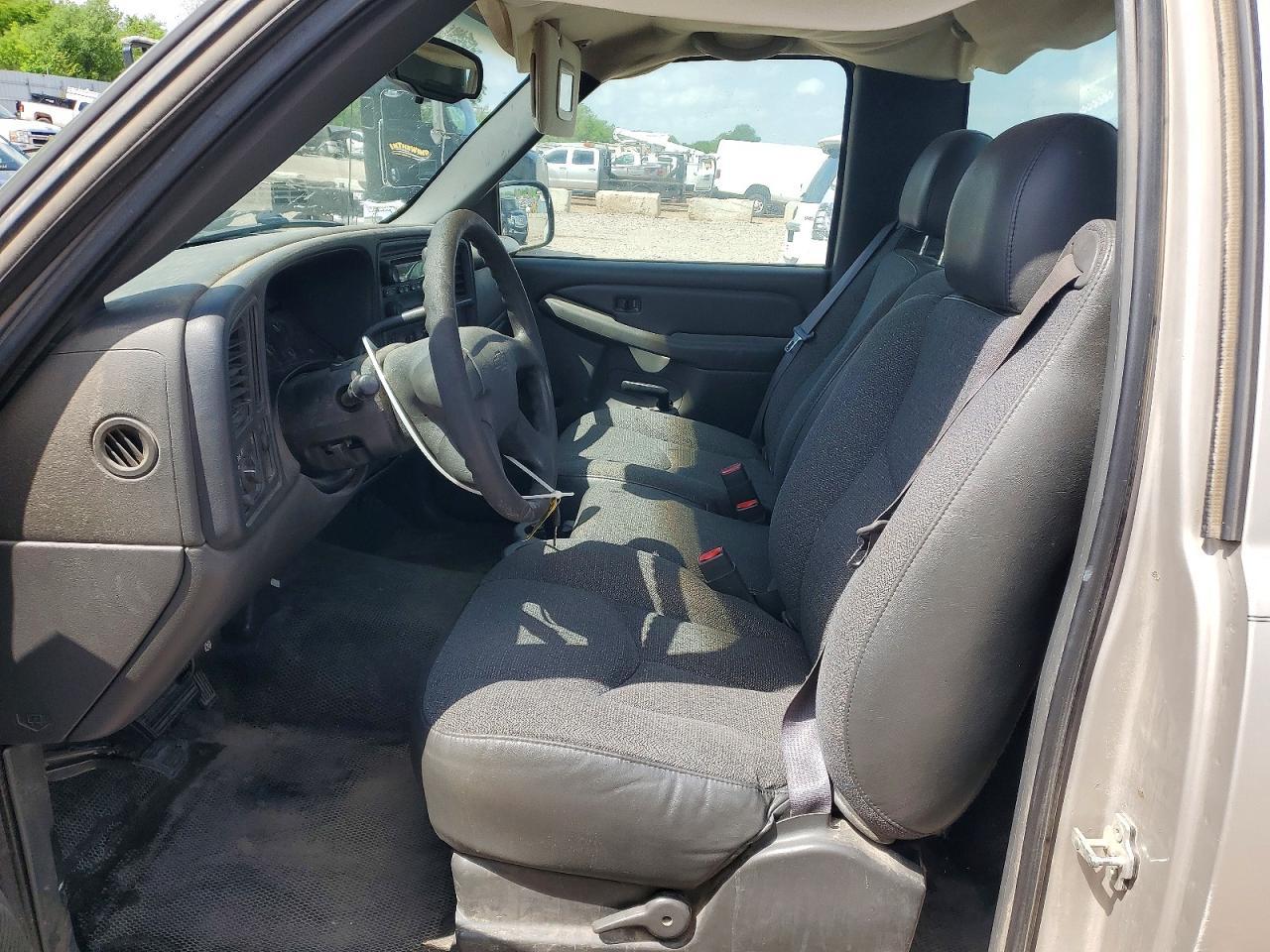 2004 Chevrolet Silverado C1500