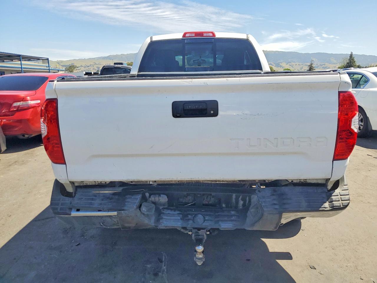 2015 Toyota Tundra SR5