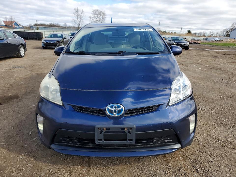 2013 Toyota Prius two