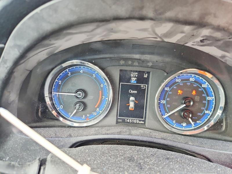 2017 Toyota Corolla se