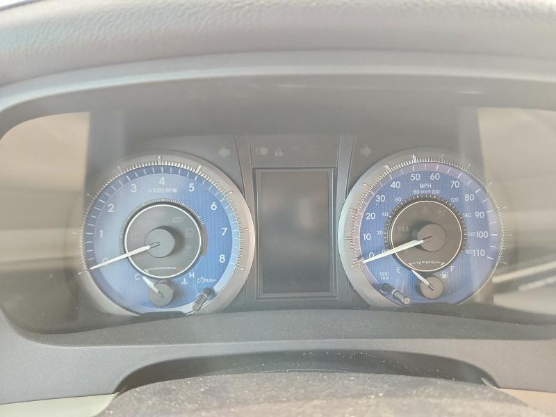 2015 Toyota Sienna xle 8-passenger