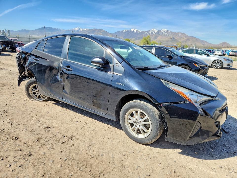 2016 Toyota Prius two