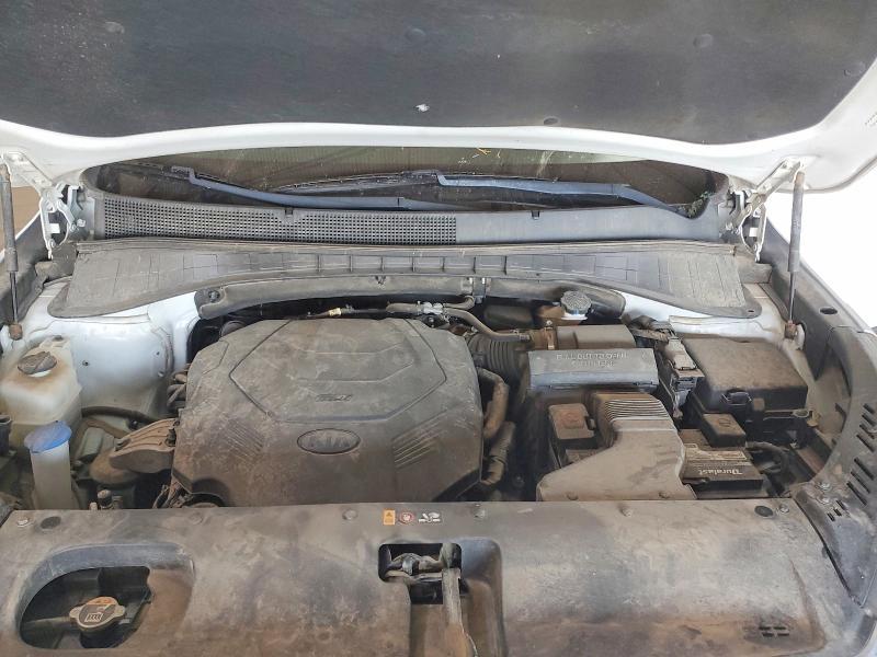 2020 KIA Sorento lx V6