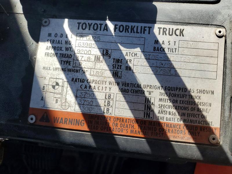2001 Toyota 7FGU25 Forklift