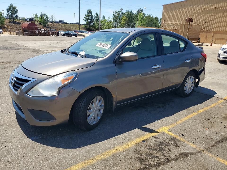 2015 Nissan Versa 1.6 sv
