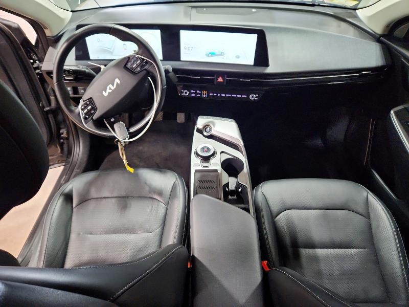 2023 KIA EV6 Wind
