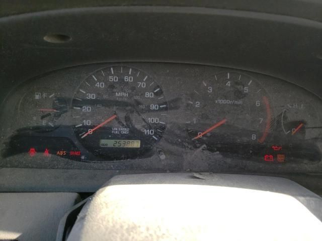 2000 Nissan Xterra XE