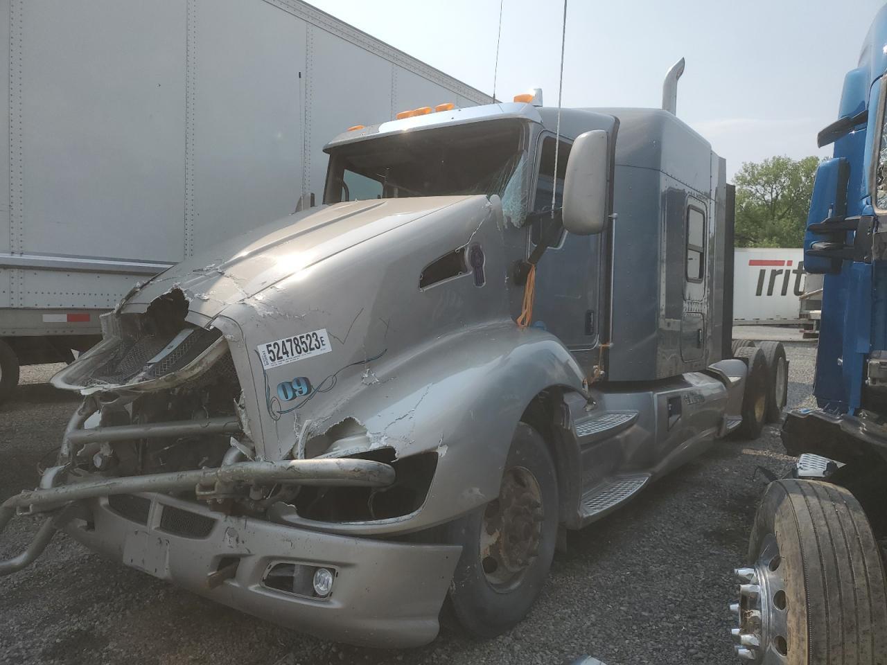 2013 Kenworth Construction T660