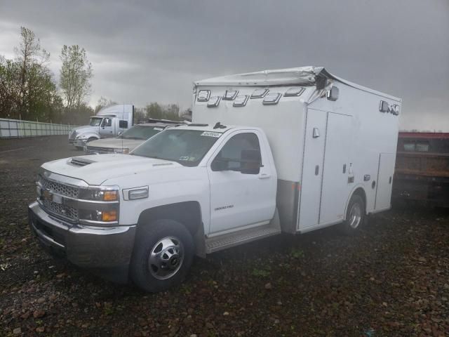 2019 Chevrolet Silverado K3500 LT