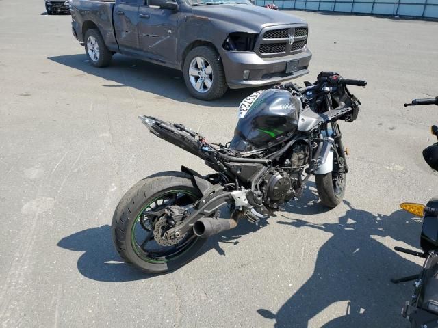 2022 Kawasaki EX650 N