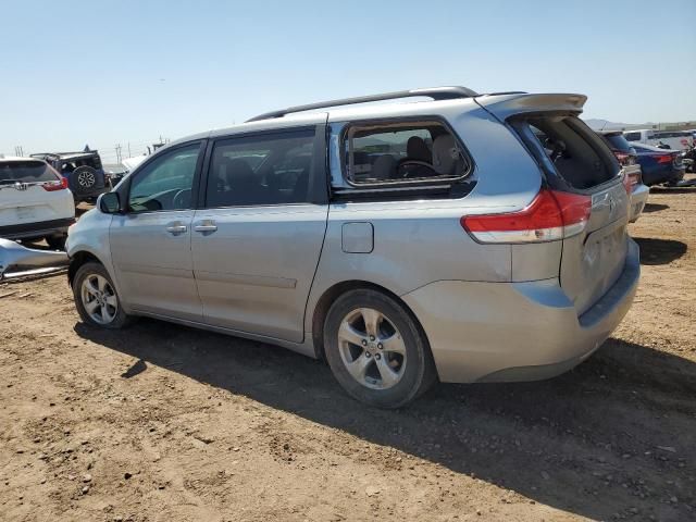 2011 Toyota Sienna LE