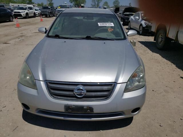 2002 Nissan Altima Base