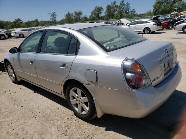 2002 Nissan Altima Base