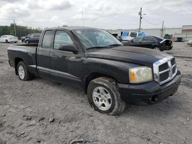 2005 Dodge Dakota SLT