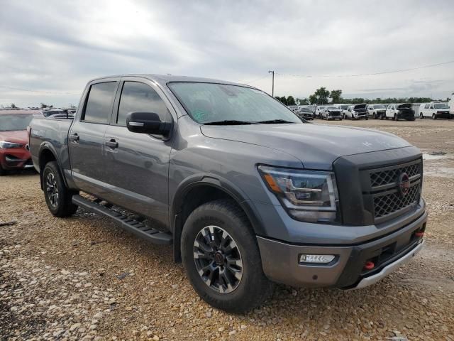 2023 Nissan Titan SV