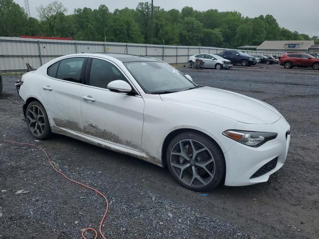 2019 Alfa Romeo Giulia