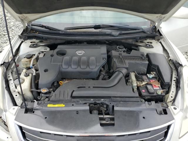 2010 Nissan Altima Base