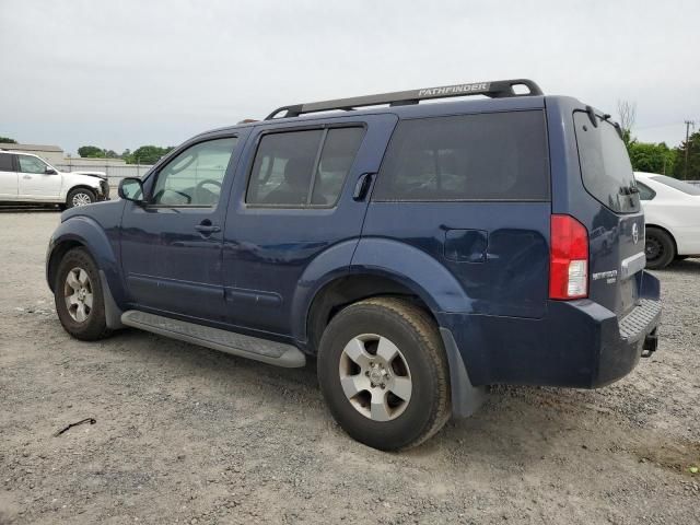 2007 Nissan Pathfinder LE