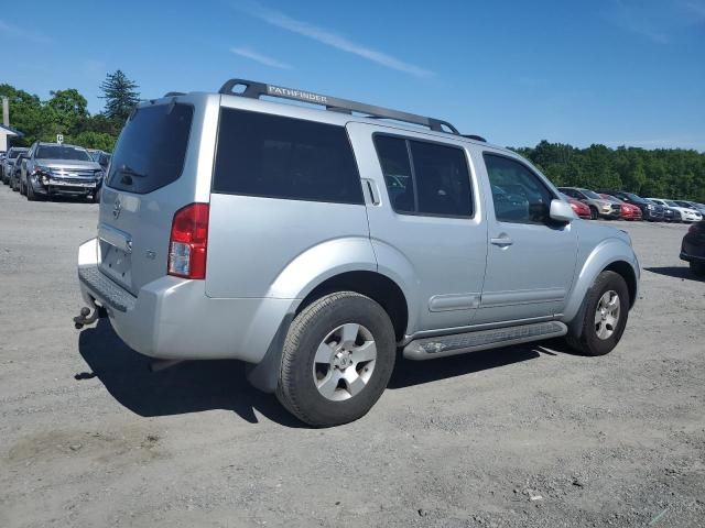 2007 Nissan Pathfinder LE