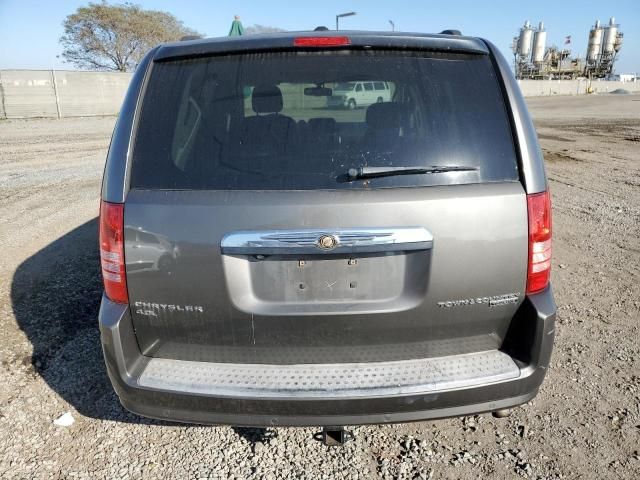 2010 Chrysler Town & Country Touring Plus