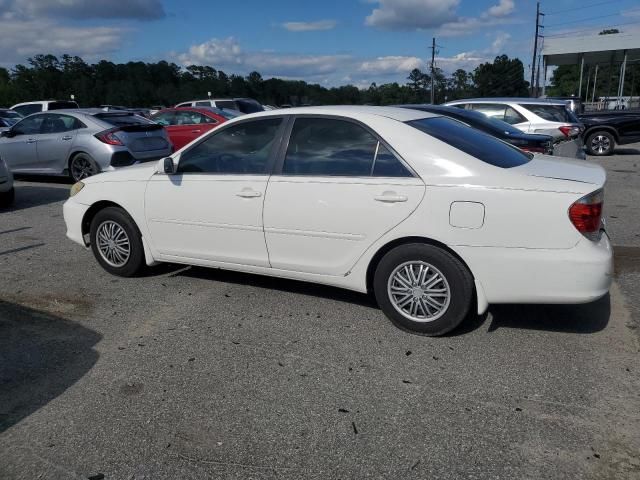 2005 Toyota Camry LE