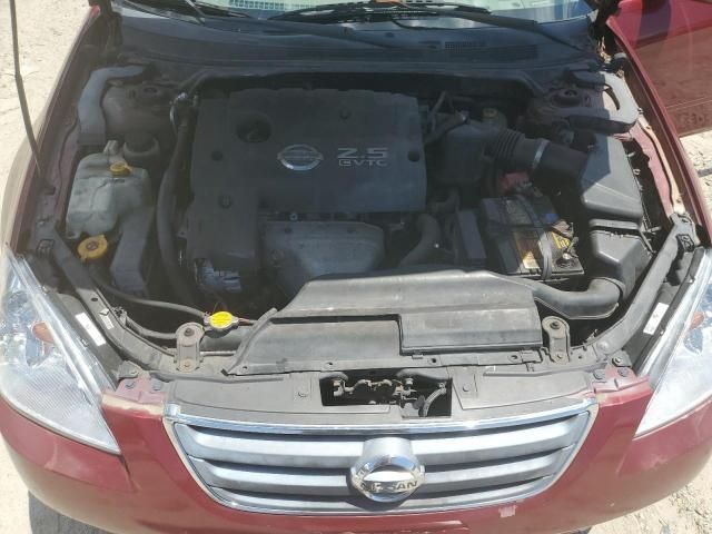 2003 Nissan Altima Base