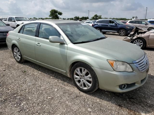 2010 Toyota Avalon XL