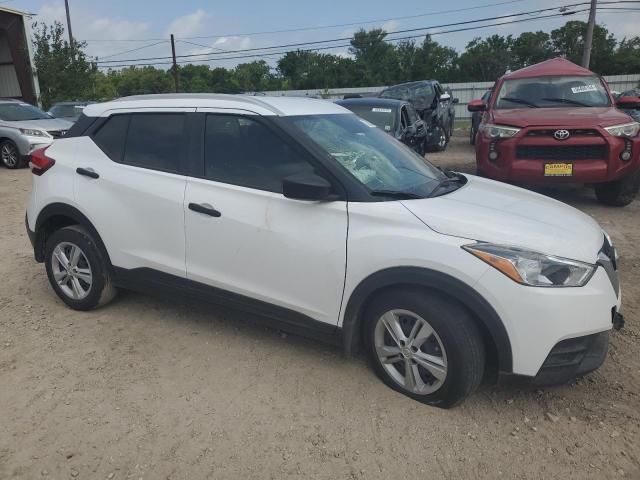 2019 Nissan Kicks S