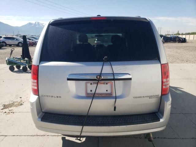 2010 Chrysler Town & Country Touring