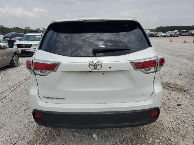 2015 Toyota Highlander LE