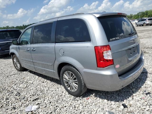 2014 Chrysler Town & Country Touring L