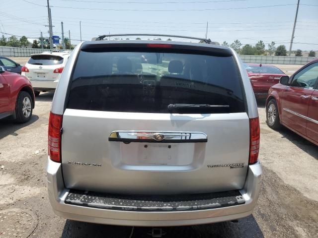 2010 Chrysler Town & Country Touring Plus