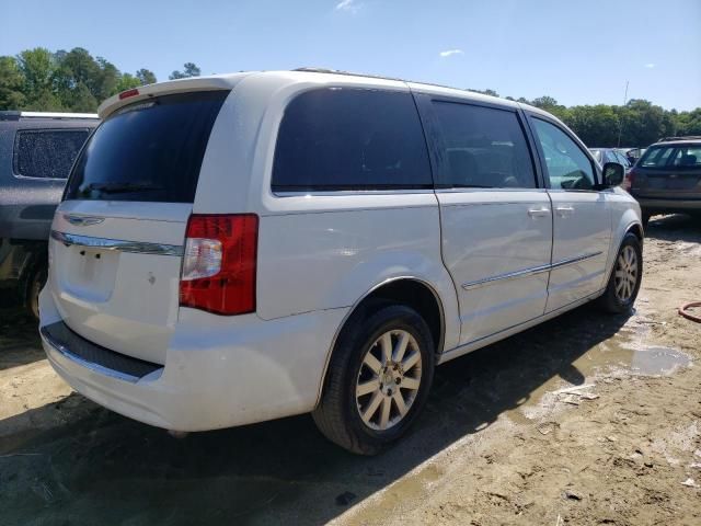 2016 Chrysler Town & Country Touring