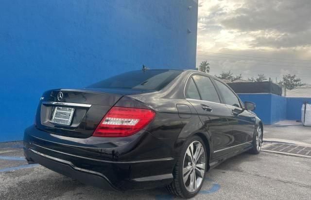 2012 Mercedes-Benz C 250