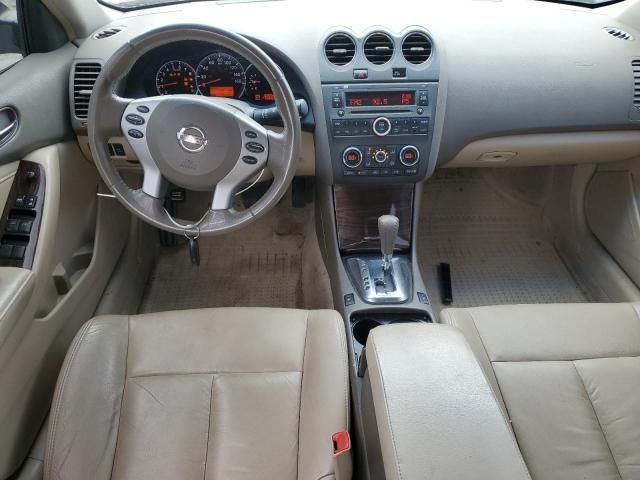 2010 Nissan Altima Base