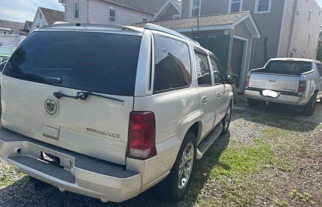 2005 Cadillac Escalade Luxury