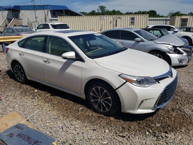 2018 Toyota Avalon XLE