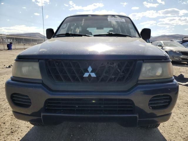 2002 Mitsubishi Montero Sport ES