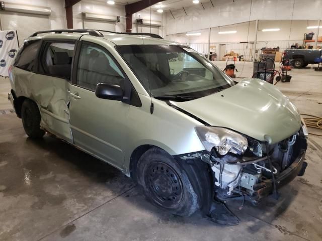 2008 Toyota Sienna CE