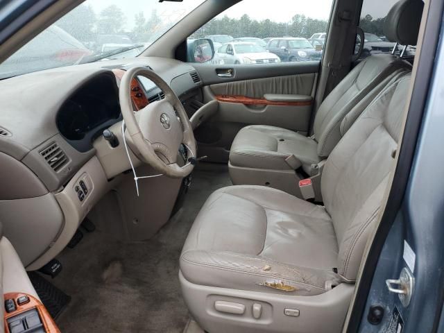 2008 Toyota Sienna XLE